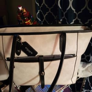 Coach Leather City Tote Shoulder Bag With Pouch